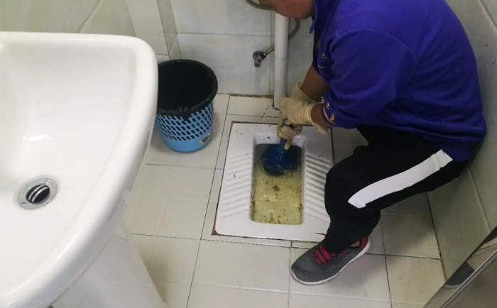 施秉疏通蹲坑